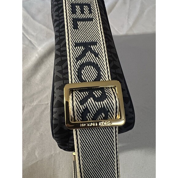 Michael Kors Jet Set Logo East West Nylon Crossbody - Picture 3 of 6